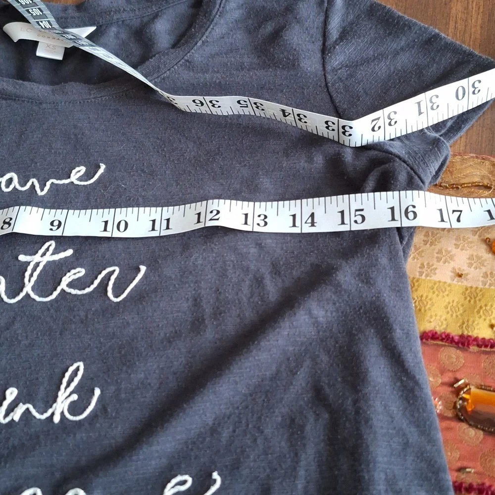 Lauren Conrad XS Tee - Picture 4 of 5
